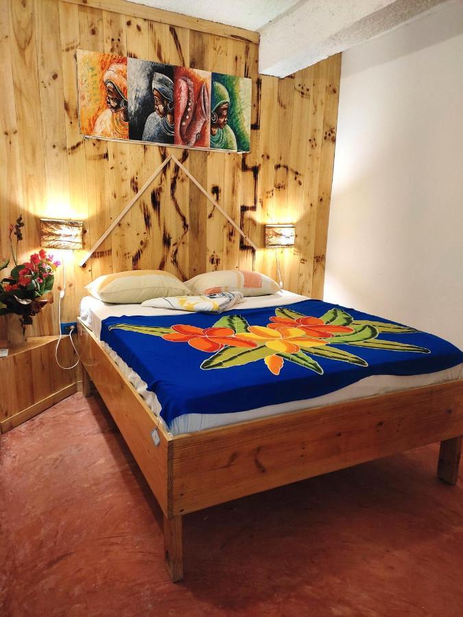 Hostel La Ballena Backpacker Las Galeras Buitenkant foto