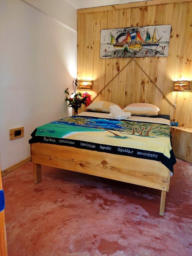 Hostel La Ballena Backpacker Las Galeras Buitenkant foto