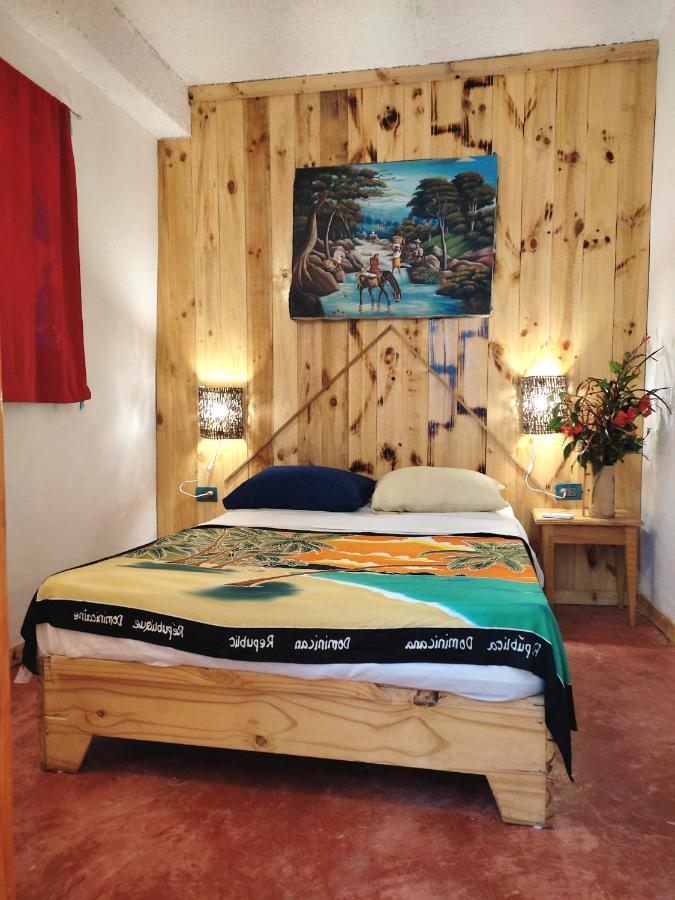 Hostel La Ballena Backpacker Las Galeras Buitenkant foto